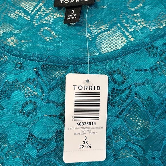 NWT Torrid sheer stretch lace top, size 3X - Picture 3 of 7